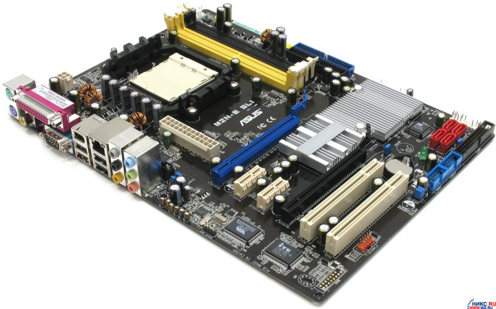   Asus M2n E Sli  -  6