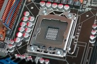 Asus P6T Deluxe: Socket 1366