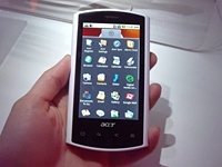 Первые фотографии смартфона Acer Liquid Android