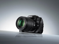 Nikon  16.2- D-SLR  D7000