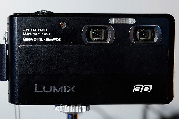 Panasonic Lumix Dual Lens 3D1