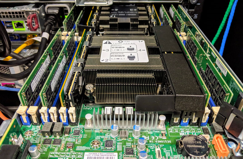 Intel Xeon Gold 6230r. Supermicro tmx552. Intel Xeon Platinum 8380. Сокет сервера.