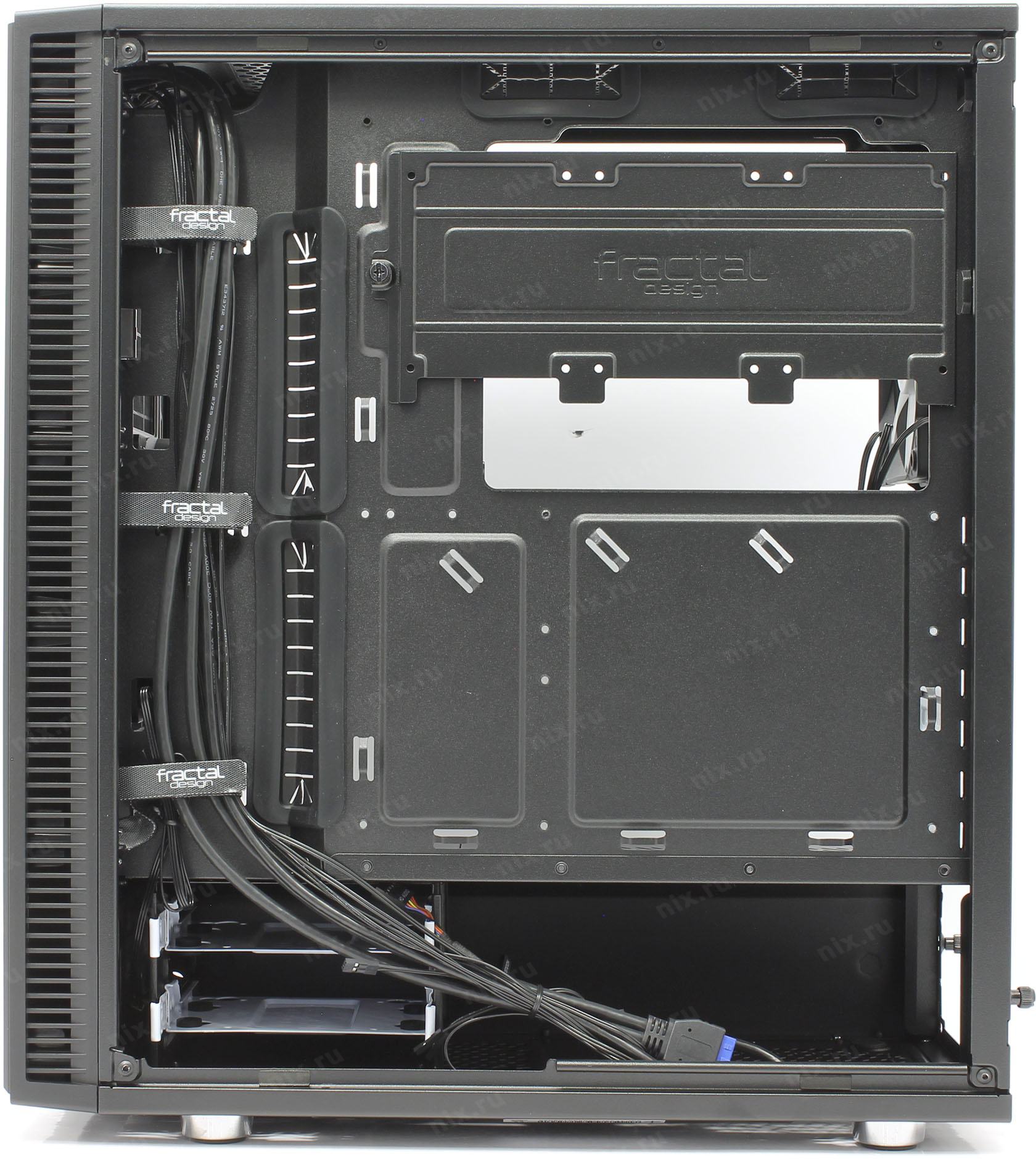 Korpus Fractal Design Define C Fd Ca Def C Bk Tg Black Glossy Bez Bp S Oknom Kupit Cena I Harakteristiki Otzyvy