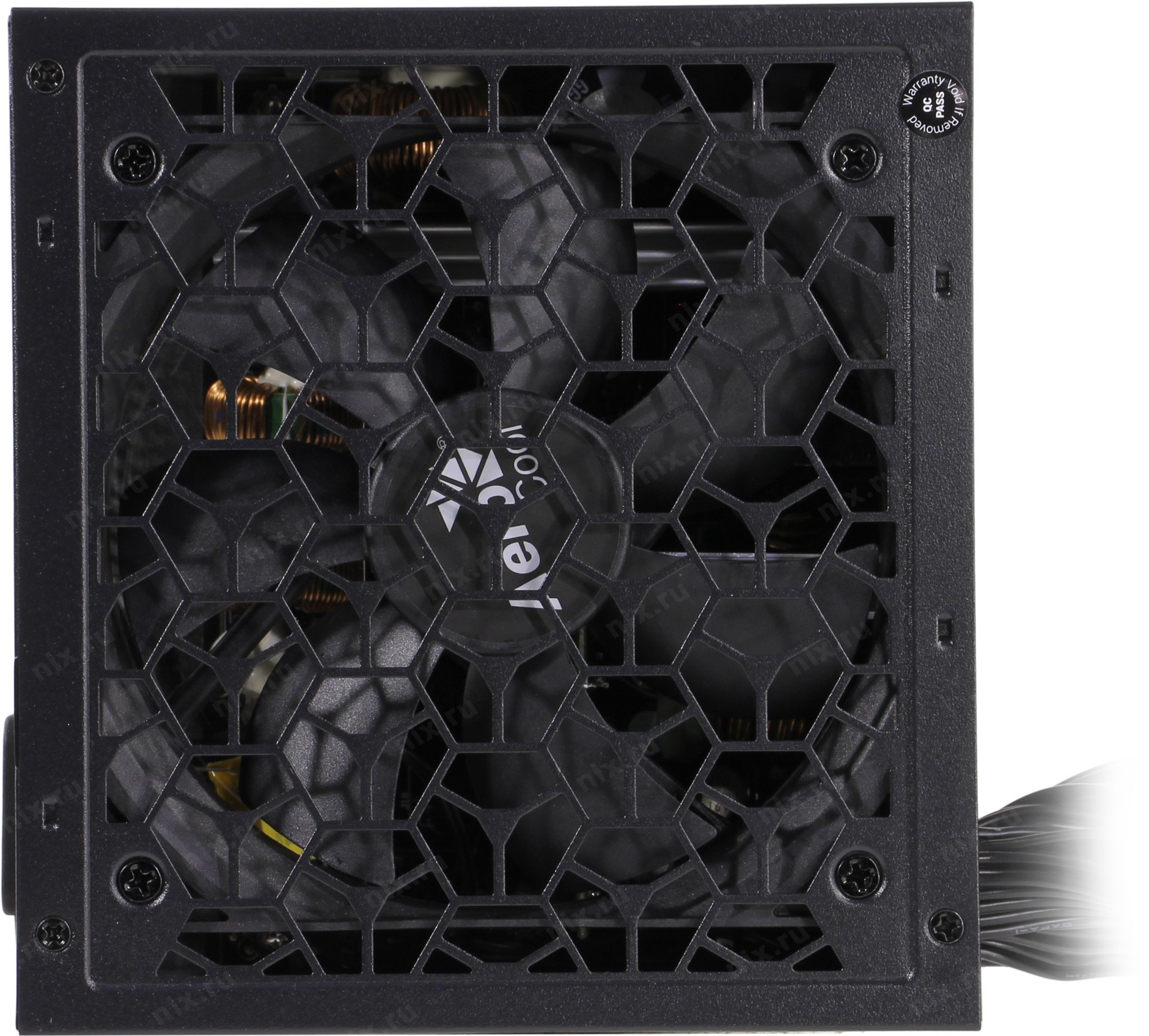 Блок питания aerocool aero bronze. AEROCOOL Aero Bronze 700w. Блок питания AEROCOOL Aero Bronze 700w. Блок питания Aero Bronze 700. AEROCOOL Aero Bronze 700w вентилятор.