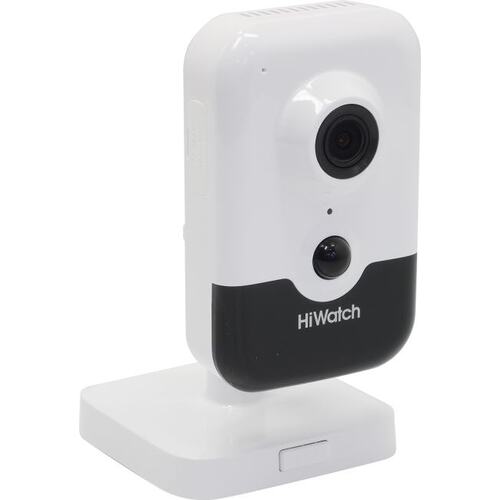 Цветная IP-камера HiWatch IPC-C022-G0 2.8mm