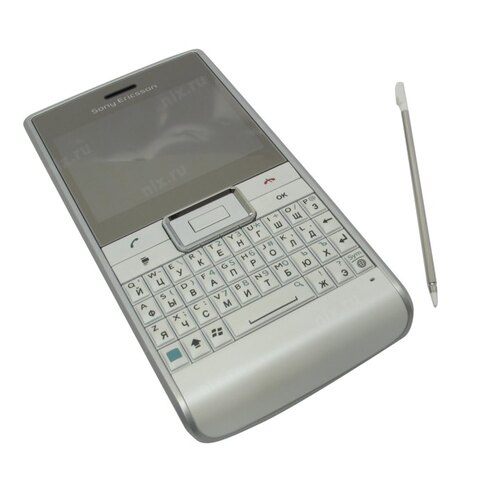 Телефон Sony Ericsson Aspen M1i 100 Мб